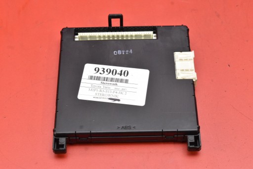 control unit module BSI 892210D470 TOYOTA YARIS 3 III 1.0 VVT-and 69 KM 14-17