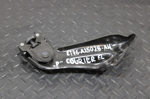 rolka dveře pravá FORD TRANSIT COURIER LIFT ET76-A25028-AH