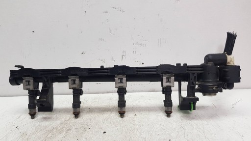 Rampe injection Injecteurs 8A6G-9H487-AA FORD FIESTA MK7 1.25B