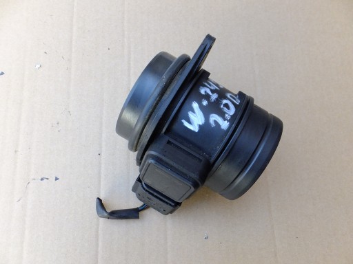 luftmassenmesser mercedes w245 2,0 cdi A0000942948