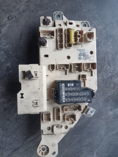 Блок предохранителей land cruiser 100