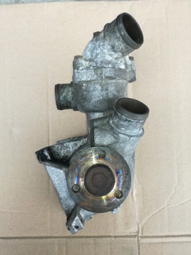 water pump MERCEDES W124 W126 3,0 M103 1032010101