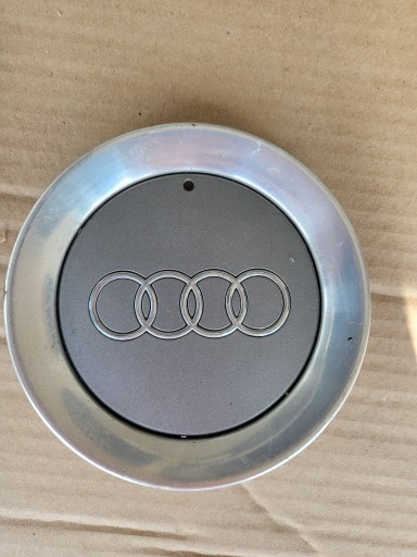 AUDI A2 A3 A4 крышка крышки колес 8Z0601165E