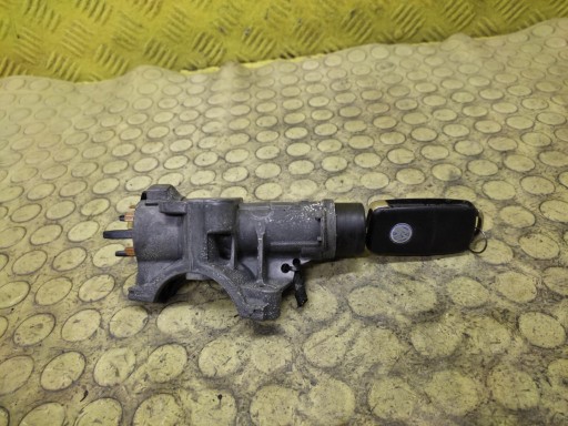 VW PASSAT B5 ignition key 4B0905851A