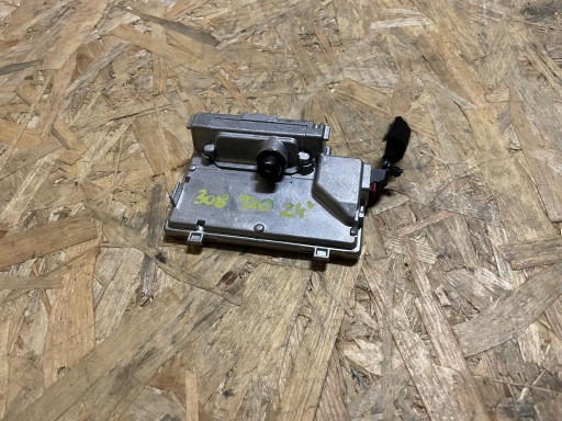 985627908000 - Передняя камера ассистента движения по полосе peugeot 308 t10 9856279080