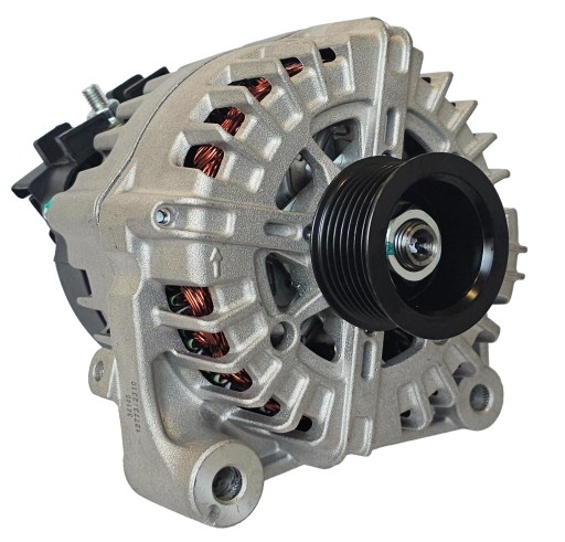 215.560.180.004 - Новый генератор bmw x5 x6 740 535 530 3.0 d