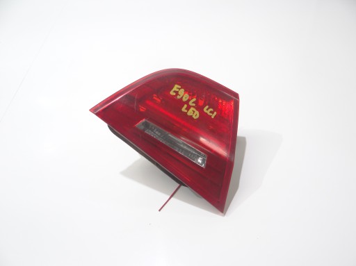 light left rear part to the bonnet LED BMW E90 LCI 7154155