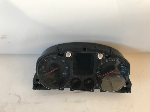 PASSAT B6 лічильник годинник 3C0920871E