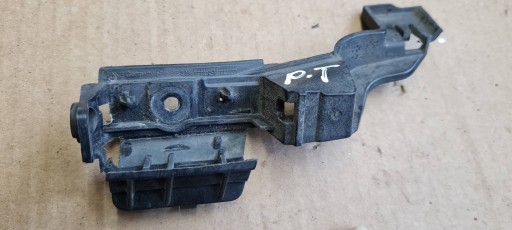 A4 B8 S4 LIFT support bracket holder of a bumper right rear part KOMBI 8K9807890B