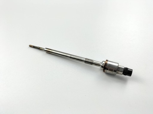 RGC8961 - Свеча накаливания opel zafira c astra j insignia a 2.0 cdti 55590467