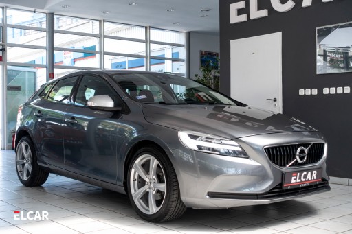 Volvo V40 II Hatchback Facelifting 2.0 D2 120KM 2018