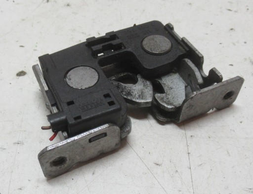 BMW E60 3.0 LCI 08R bonnet latch lock 7115228