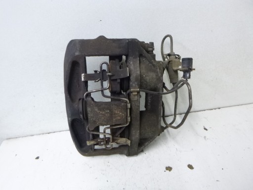 6465/2 - Гальмівний супорт передній Audi A8 D2 3.7 98R.