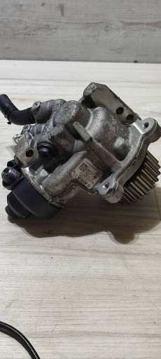 injection pump Volkswagen Caddy 04L130755D