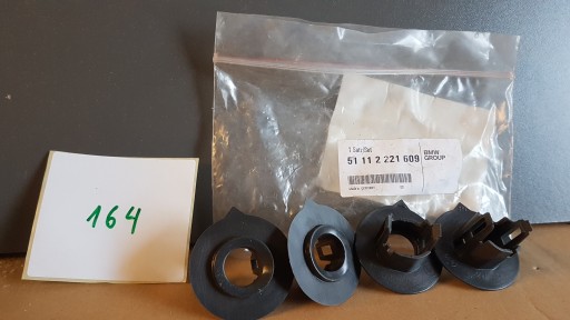 51112221609 BMW Комплект крепления переднего датчика PDC