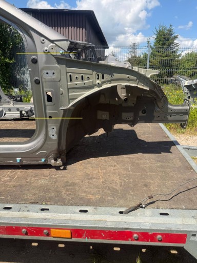 HYUNDAI BAYON quarter quarter FARTUCH right front front right