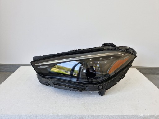 light left Mercedes CLE W236 FULL LED Digital Light
