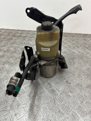 servo pump FORD KUGA and 4M513K514CB