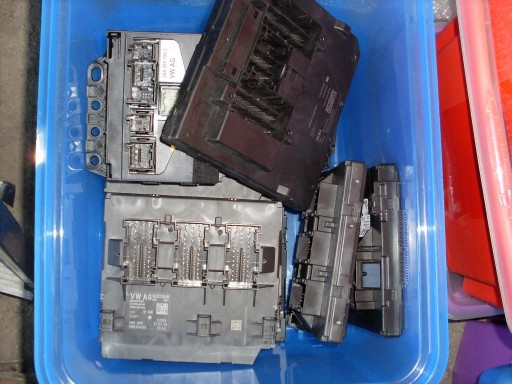 VW BORDNETZ 1K0937087A 1K0937086AD 1K0937086H