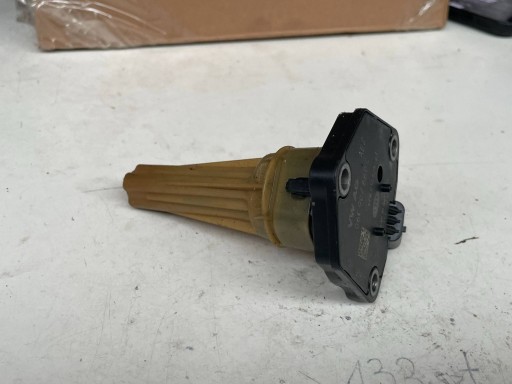 sensore Livello olio AUDI Q3 F3 06K907660C @M