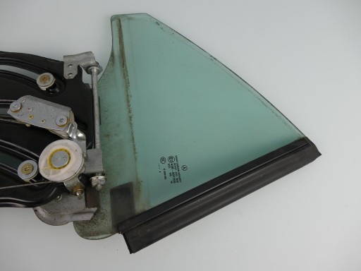 MERCEDES SLK R171 window regulator right rear part