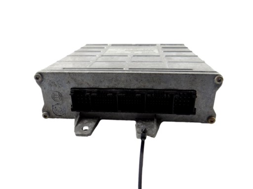 control unit of the engine AUDI A4 B5 8D0 907 557 CX