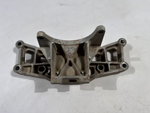 Stütze Halter getriebehalter getriebestütze getriebelager Dodge Charger Challenger 3.6 V6