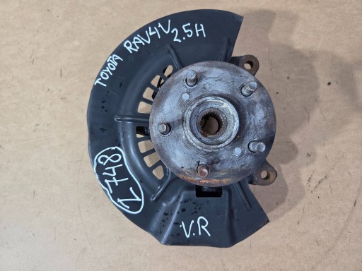 Toyota RAV 4 V (XA50) 2,5H swing front right 7A (Z748)