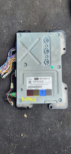 Модуль драйвера fw9319c164bg jaguar f-pace x761