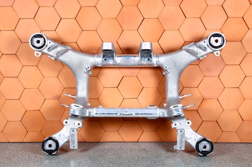 BMW G11 G12 axle beam subframe sider rear part rear 6883918 5858 km !!!