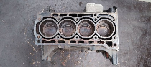 Blok dol motoru VW Golf plus 1,4 TSI CAX