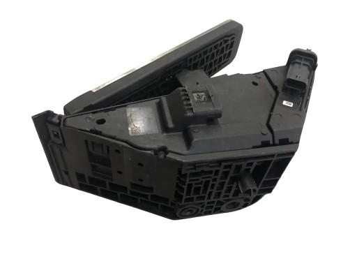 A2233000500 - MERCEDES S W223 педаль акселератора 2233000500