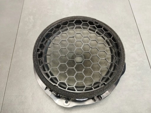 Audi A3 8V speaker door 8V0035415