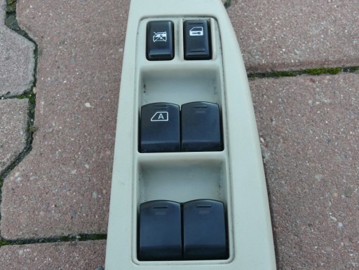 panel ovládání SZYBAMI levý SUBARU LEGACY V 5 EU