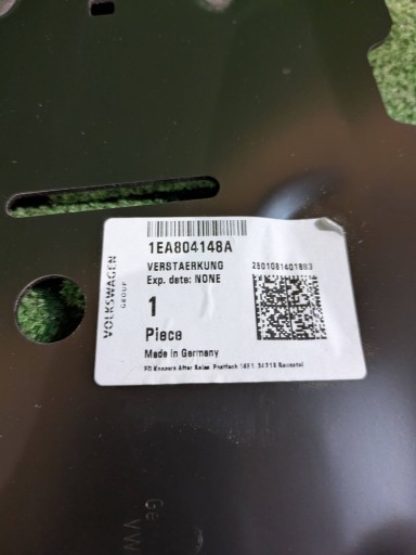 Coperchio BLASZANA PODLUZNICY AUDI Q4 E-TRON