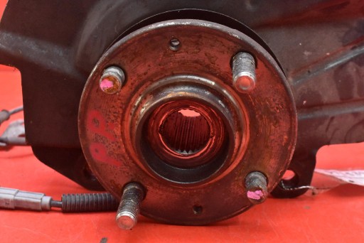 otoč čepu pravá předek KIA RIO 4 IV 1.2 16V 84 KM 16-20