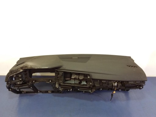 VW GOLF VIII ПРИБОРНАЯ ПАНЕЛЬ