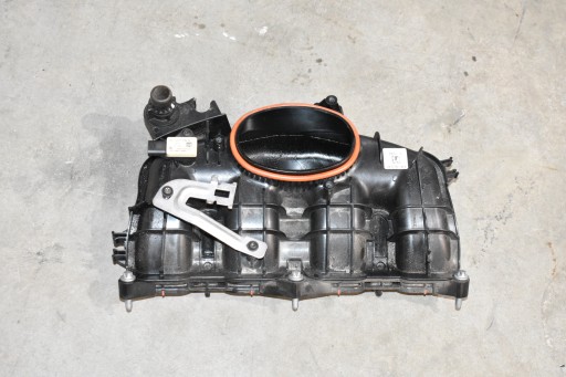 IDEALNY intake manifold MERCEDES W177 1