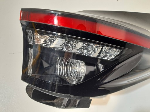 Toyota Yaris Cross 2020 light rear right 81550-0DE20 (R268)