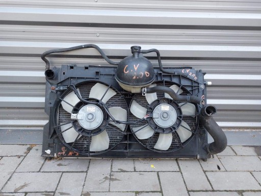 TOYOTA COROLLA VERSO ВЕНТИЛЯТОРЫ РАДИАТОРА 2. 0D4D