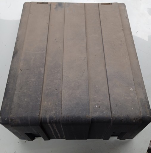 9847 4429 - Iveco EUROCARGO 08-15 кришка батарейного відсіку