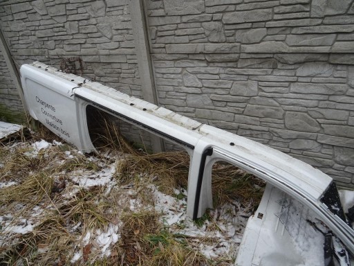 RENAULT TRAFIC III ВЕРХНІЙ ПРАВИЙ СТОВП