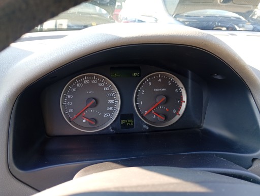 VOLVO S40 2 II 04-10 dials dials tachometer 2.4 przebieg 304786km