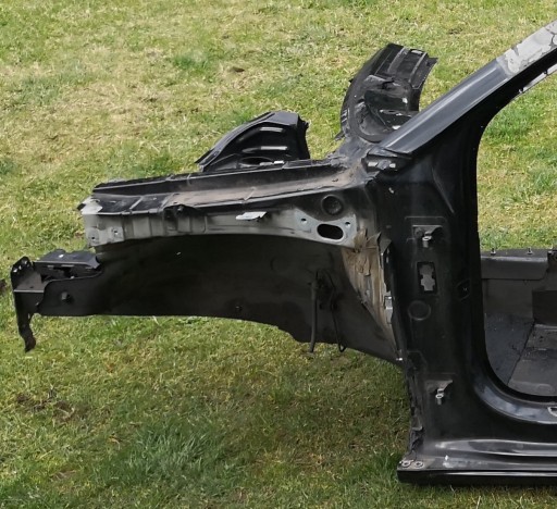 AUDI A1 SPORTBACK РАМА ЛІВА