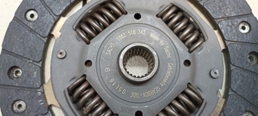 Embrayage KOMPLET VW PASSAT B4 AAM
