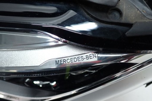 MERCEDES W205 C-class LED PERFORMANCE LIFT 18- reflektor left light left