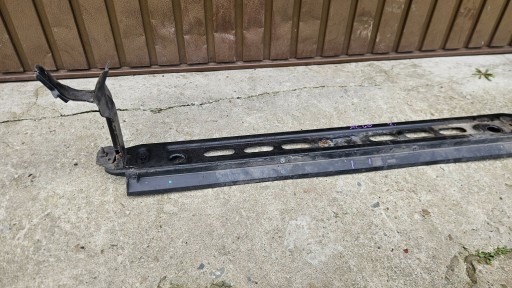 Volvo XC60 1 Lift 2.0D sider below lower holder radiator 31265124