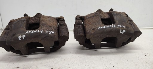 caliper front front left Toyota Avensis T27 2,2 D4D