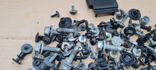 Q3 83A screws screws front of a bumper supports LY9T VW AUDI