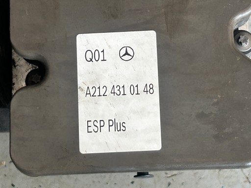 MERCEDES W212 LIFT 2,2 CDI Pumpe ABS A2124310148